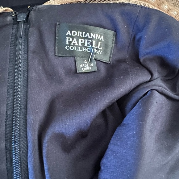 Adrianna Papell Navy Blue Formal Beaded Illusion Neckline Formal Dress size 4 - Picture 5 of 5